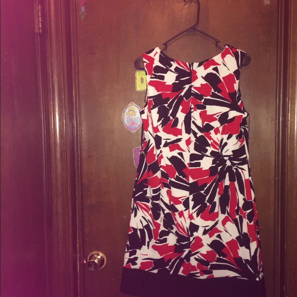 ❤️Ronni Nicole Red Black and white Dresses❤️